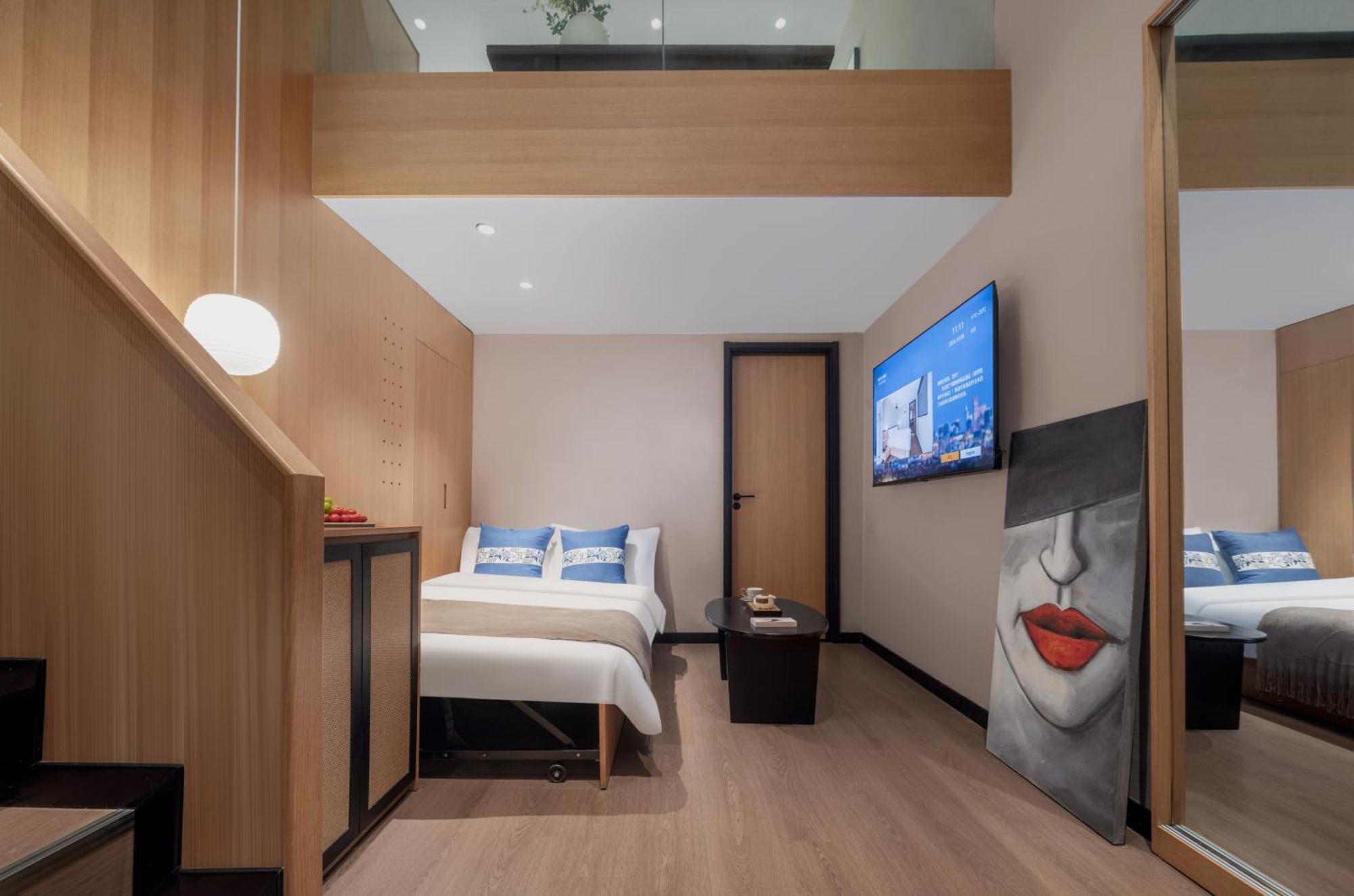 Beijing Tangfu Nanluoguxiang Wang Fu Jing Forbidden City Snack Street Hotel,1 Stop Walking To Airport Express,3 Stop To Tiananmen&Free Laundry Dry Service &Professional Free Tour Ticket Service With English Speaking Staff Екстер'єр фото