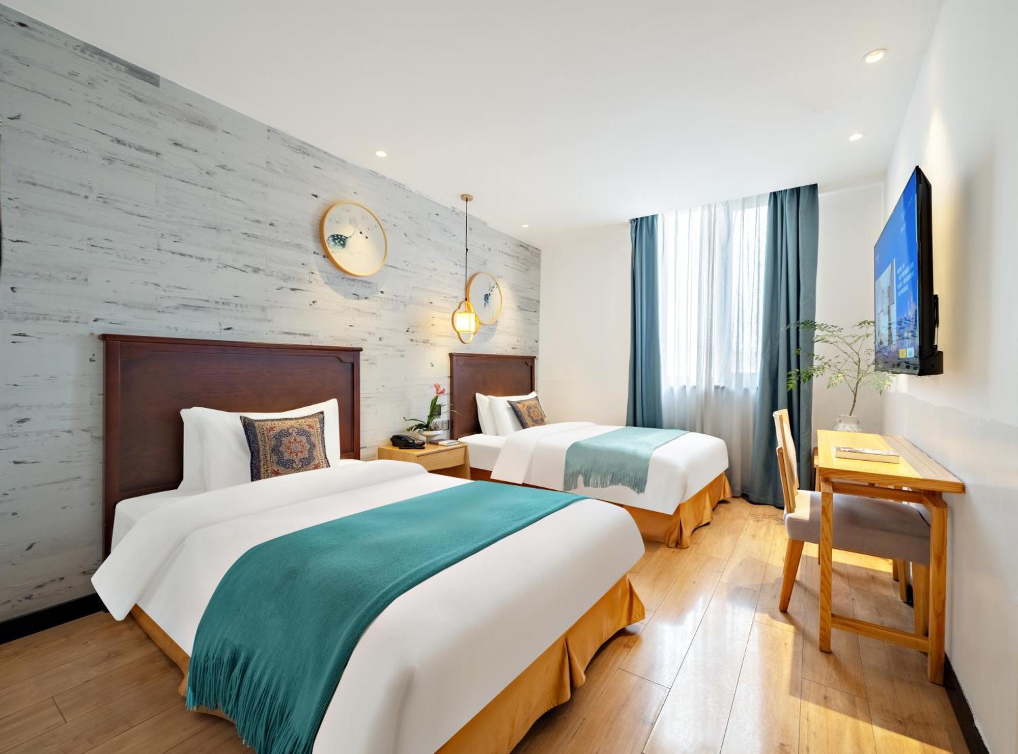 Beijing Tangfu Nanluoguxiang Wang Fu Jing Forbidden City Snack Street Hotel,1 Stop Walking To Airport Express,3 Stop To Tiananmen&Free Laundry Dry Service &Professional Free Tour Ticket Service With English Speaking Staff Екстер'єр фото
